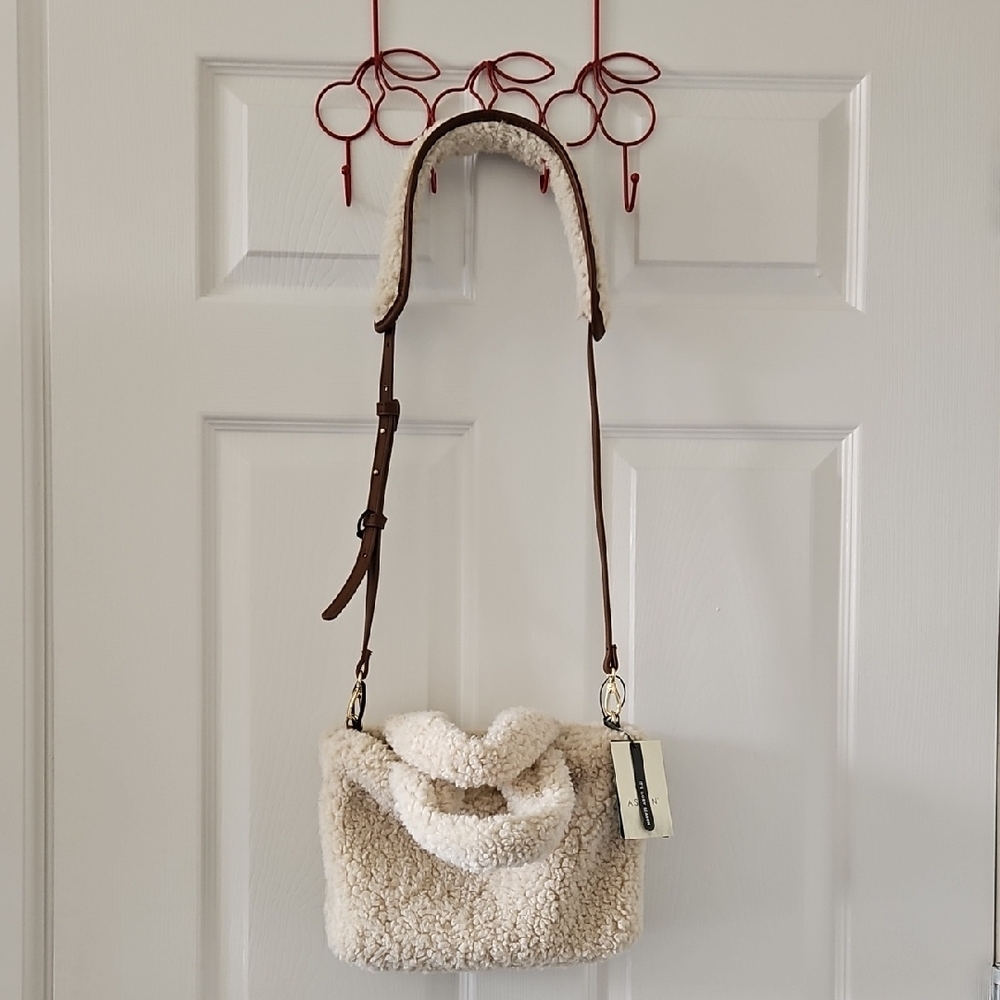 Aspen - Cream Shearling Crossbody Bag
